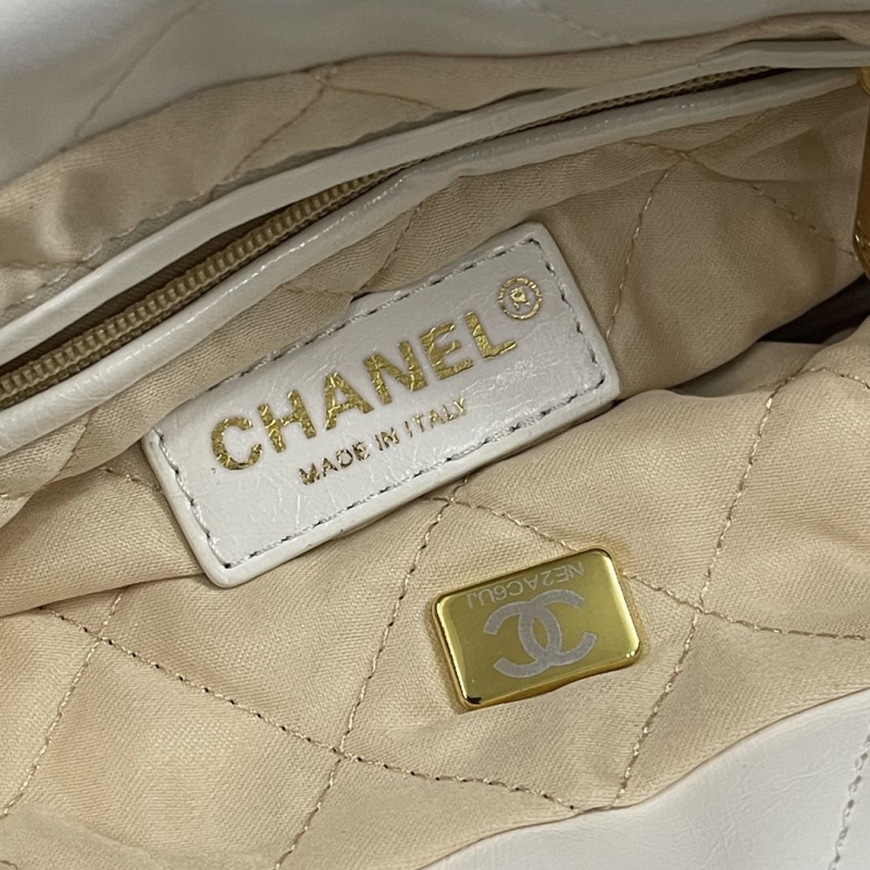 Chanel Hobo 22 Bags